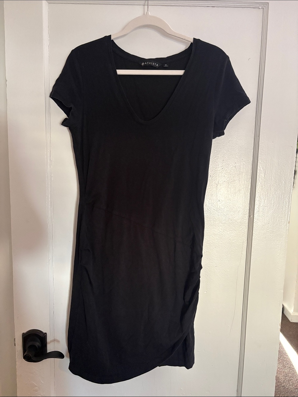 Athleta Central Dress in Black Size Medium